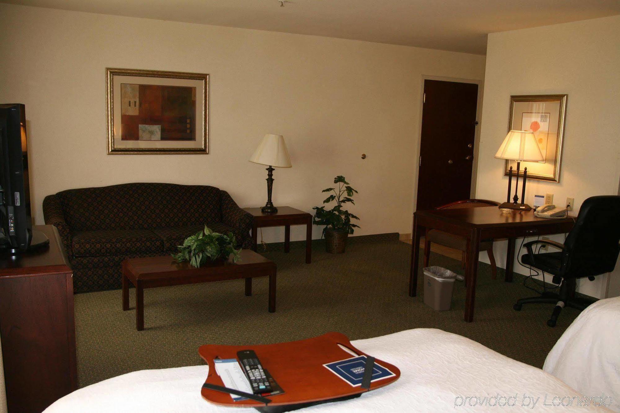 Hampton Inn & Suites San Marcos Quarto foto